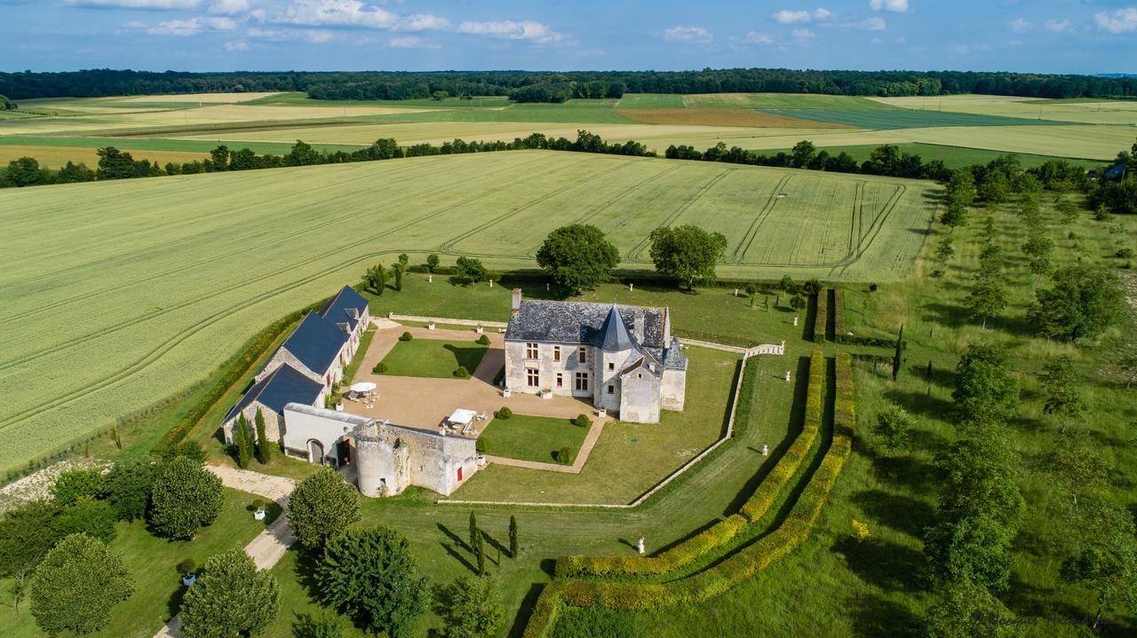 Bed and Breakfast Manoir Du Bois Noblet Louerre Exterior foto