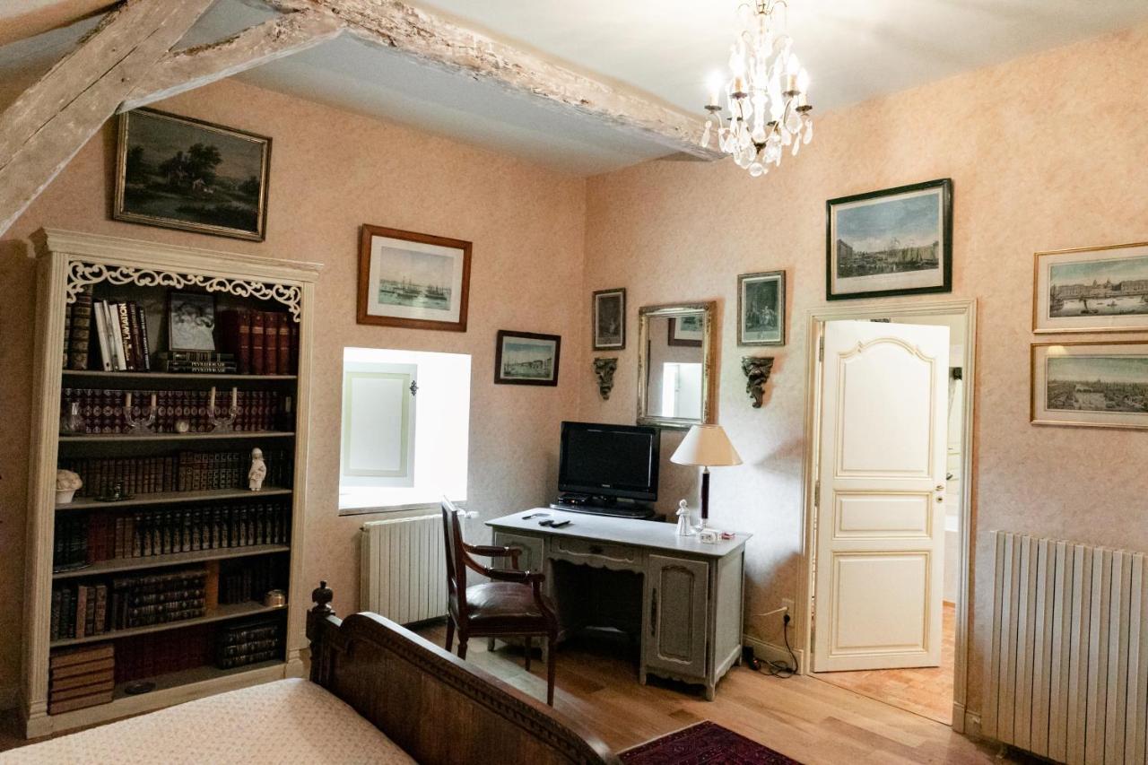 Bed and Breakfast Manoir Du Bois Noblet Louerre Exterior foto